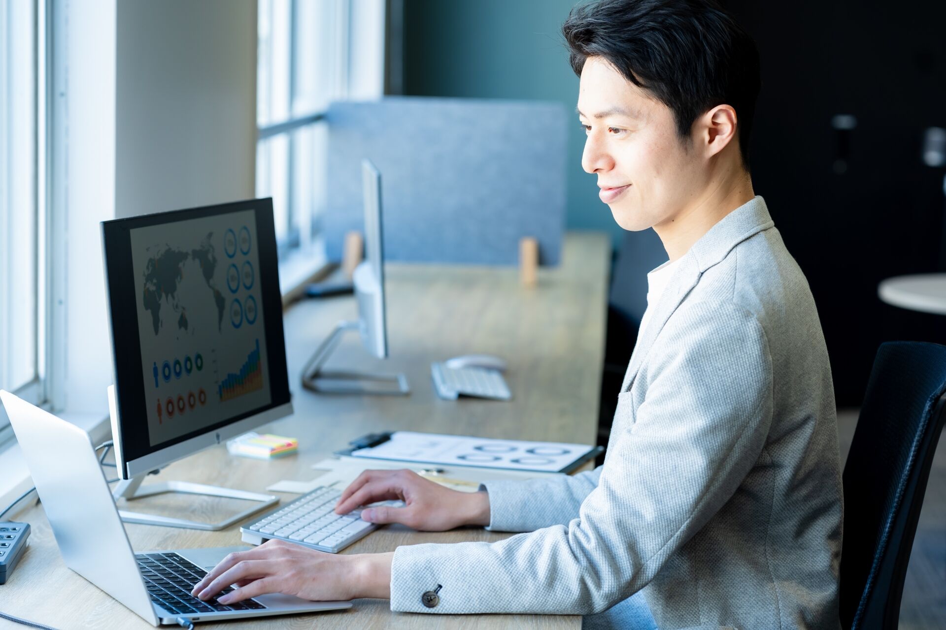 SES案件は「選ばされる」のが当たり前？エンジニアが自分で選べる会社の実態